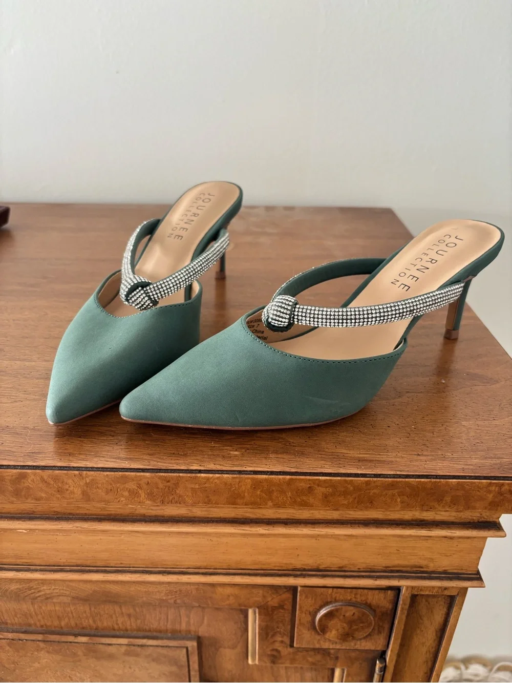 Journee Collection Emerald Green Pointed-Toe Rhinestone-Knot Mules